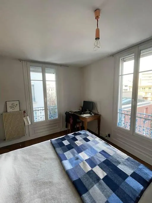 Parisian Nest - Comfort Appartement 0*, Paris France
